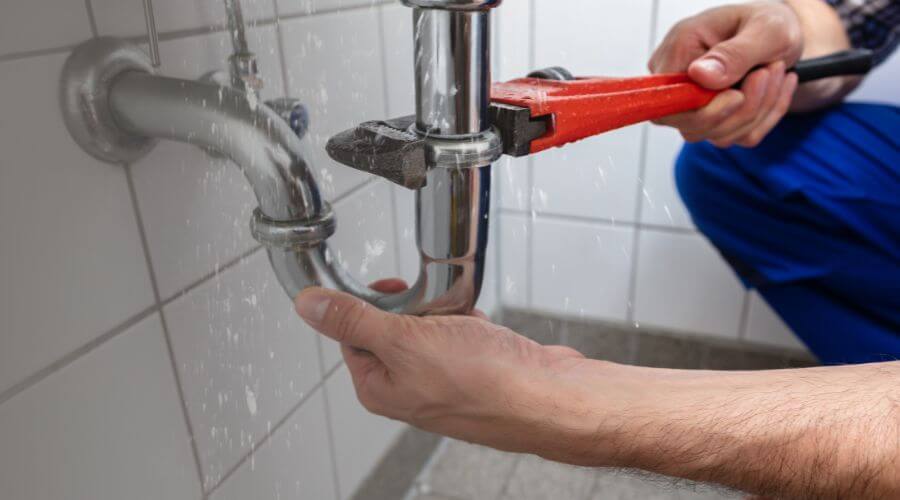 Electric tankless water heater installation in Kapaau, HI